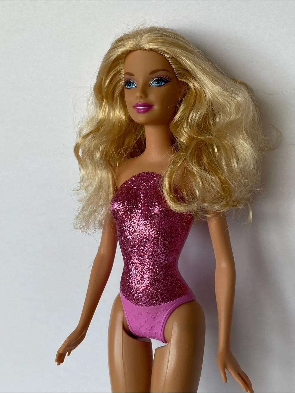 Barbie Dazzling Princess 2010 Series Mattel Doll Pink Glitter Strapless Bodice